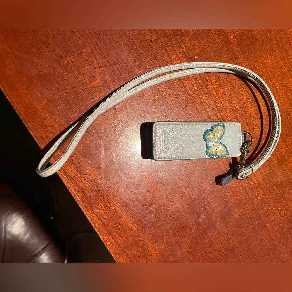 Coach iPod shuffle case